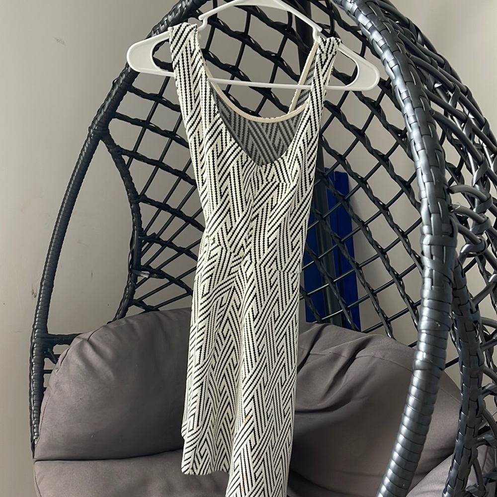 Hollister dress | criss crossed back
